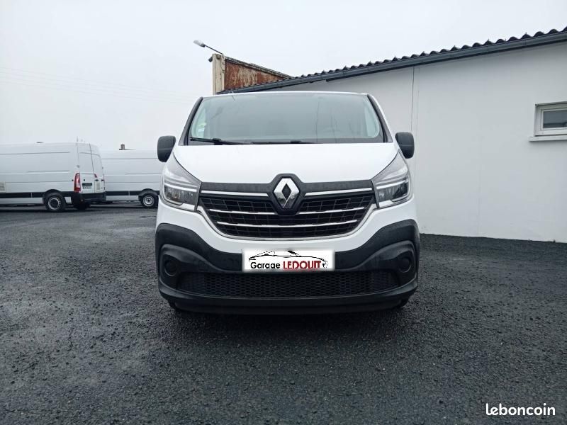 Renault Trafic Fg 15 500 HT L1H1 2.0 dCi 120ch Grand Confort (image 2)
