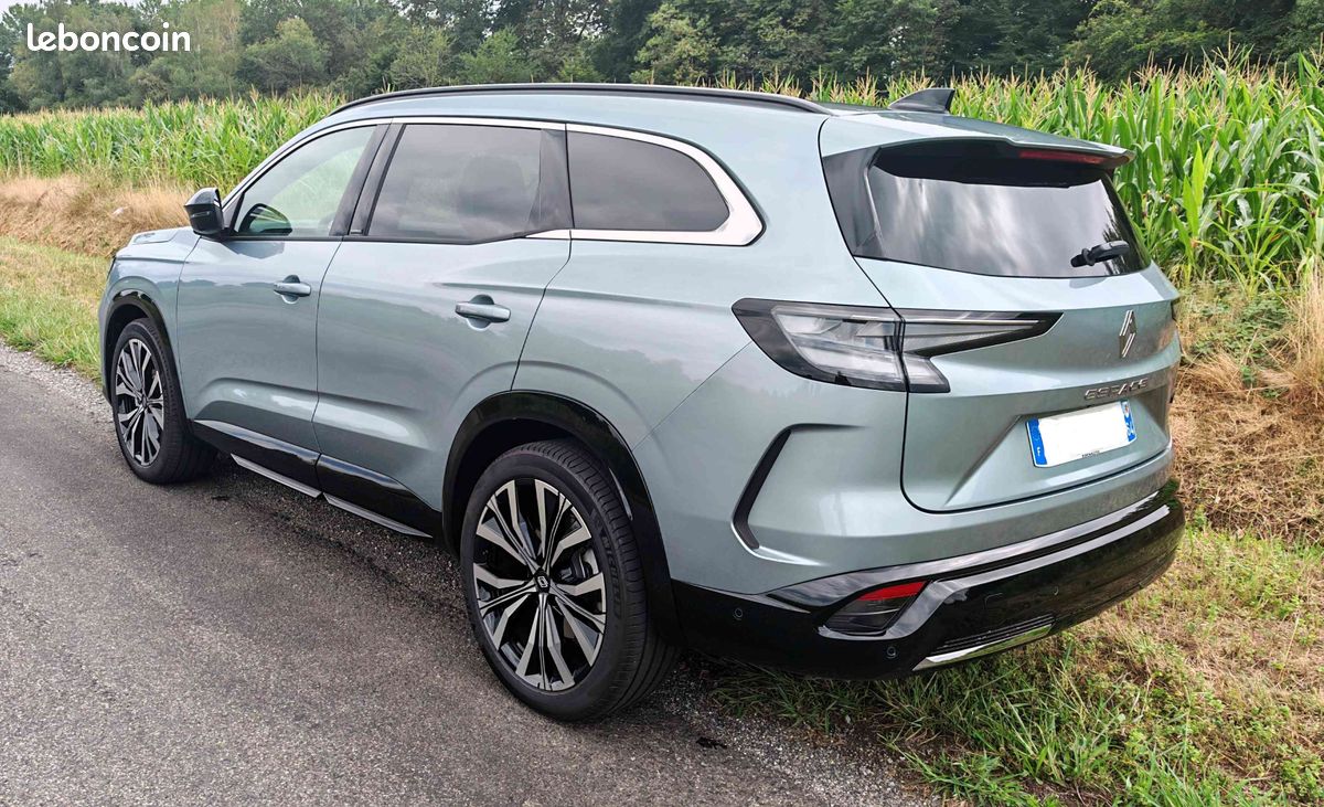 Renault espace iconic 5pl e-tech 200 (image 9)