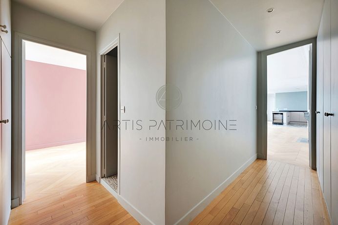 Appartement a louer paris-6e-arrondissement - 4 pièce(s) - 83 m2 - Surfyn