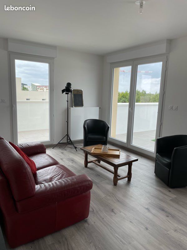 Appartement 2 pièces 96 m² · à Angers · 96 m² · 490 €