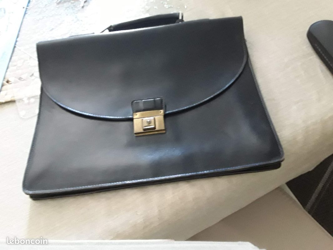 Cartable cuir (image 1)