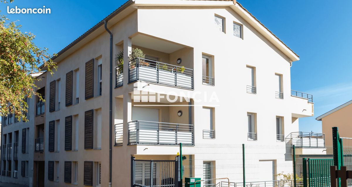 Parking 37 m² · à Montanay · 37 m² · 169 000 €