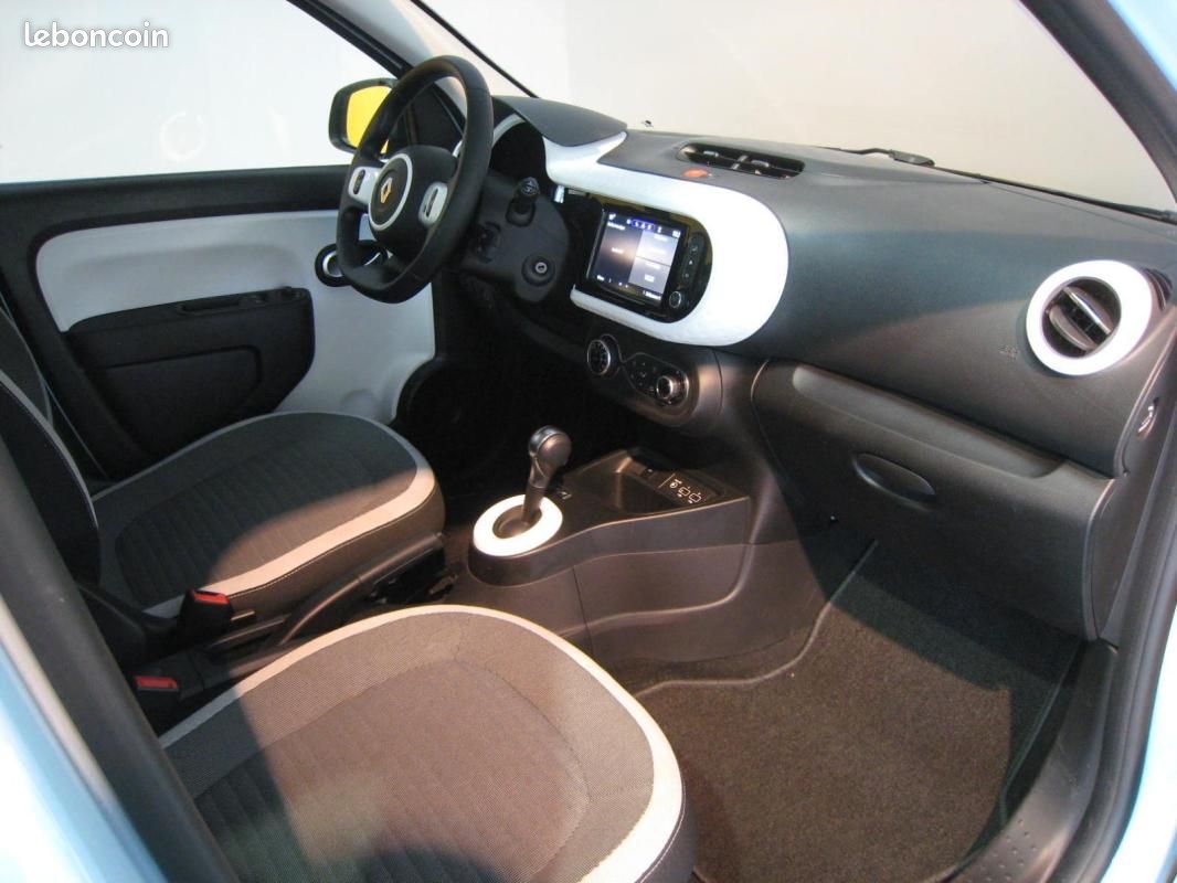 Renault Twingo E-TECH ELECTRIQUE III Equilibre (image 8)