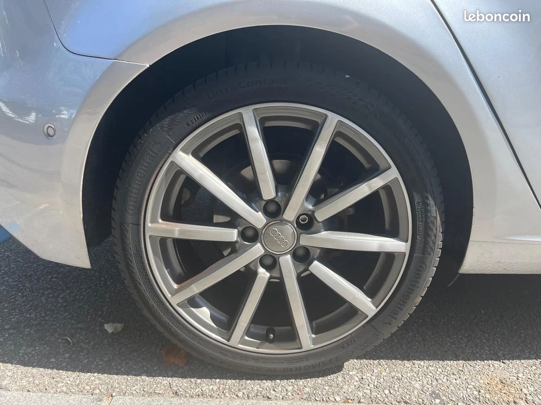 Audi A3 1.4 TFSI 150ch Design Luxe (image 39)
