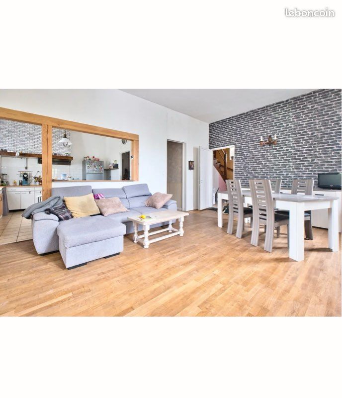 Maison 5 pièces 130 m² · à Saint-Astier · 130 m² · 93 000 €