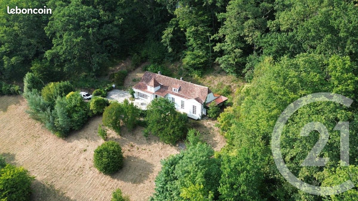 Maison 6 pièces 135 m² · à Aressy · 135 m² · 385 000 €