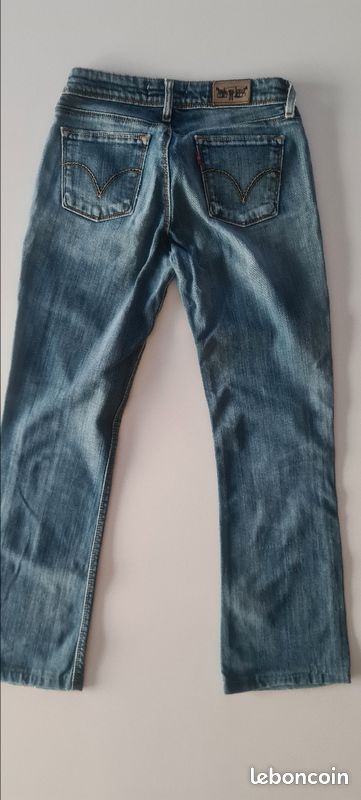 Jean LEVIS 572 (image 3)