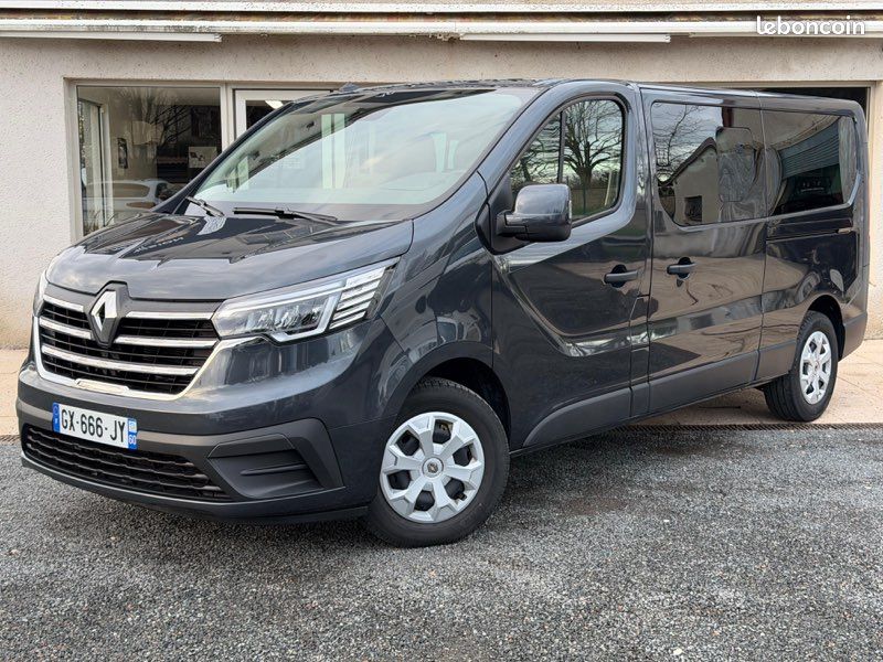 Renault TRAFIC III COMBI 2.0 BLUE DCI 170CH TECHNO AUTO -24 9 PLACES (image 1)