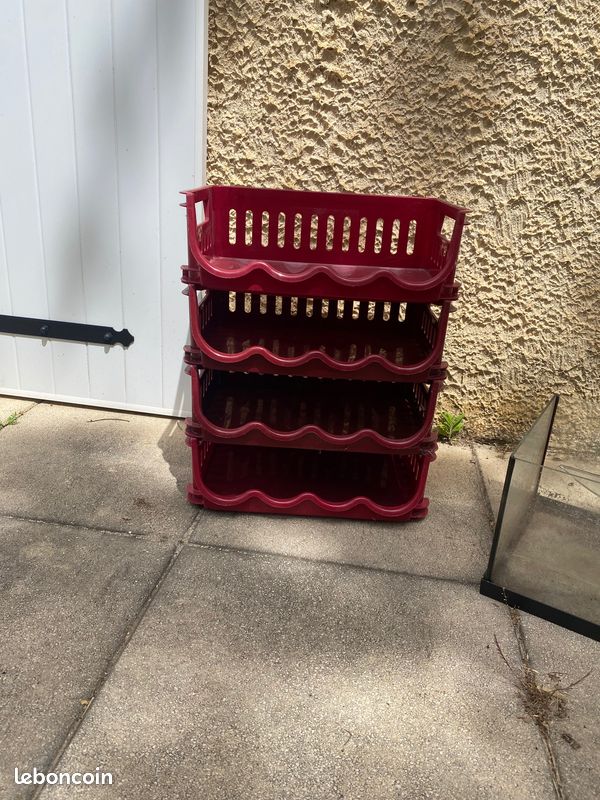 Vend casiers a bouteilles (image 1)