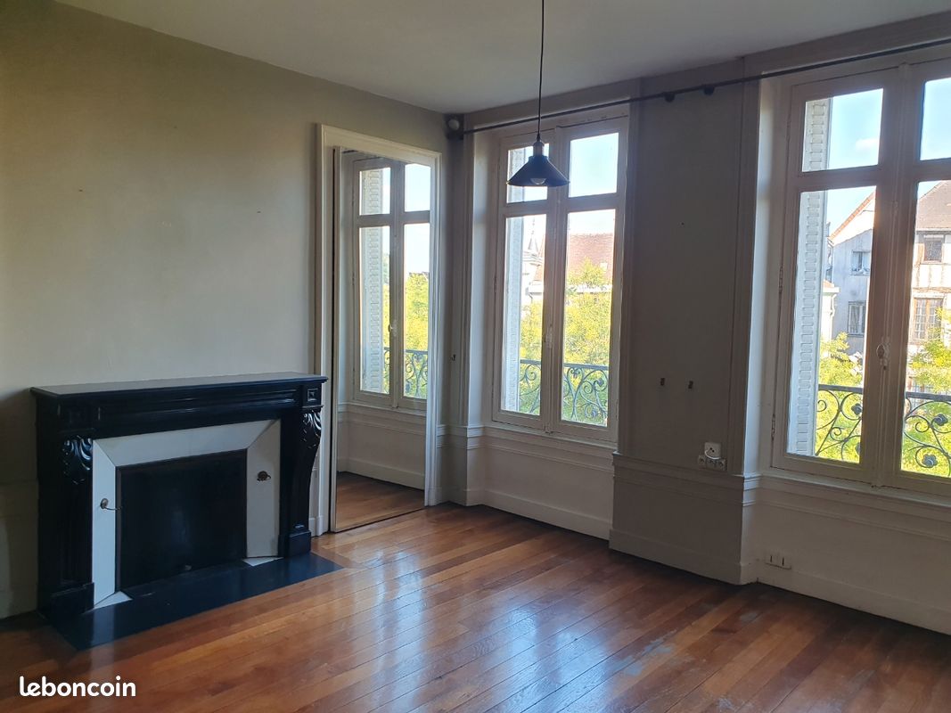 Appartement 1 pièce 27 m² · à Troyes · 27 m² · 390 €/mois