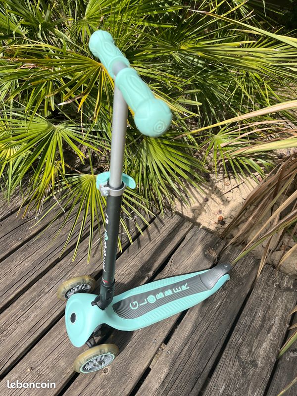 Trottinette 3 roues enfant Globber Primo Light (image 1)