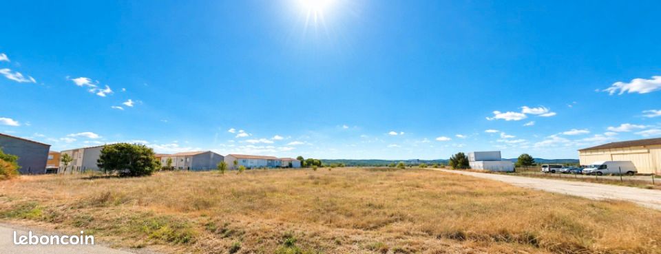 Terrain 600 m² · à Vinon-sur-Verdon · 120 000 €