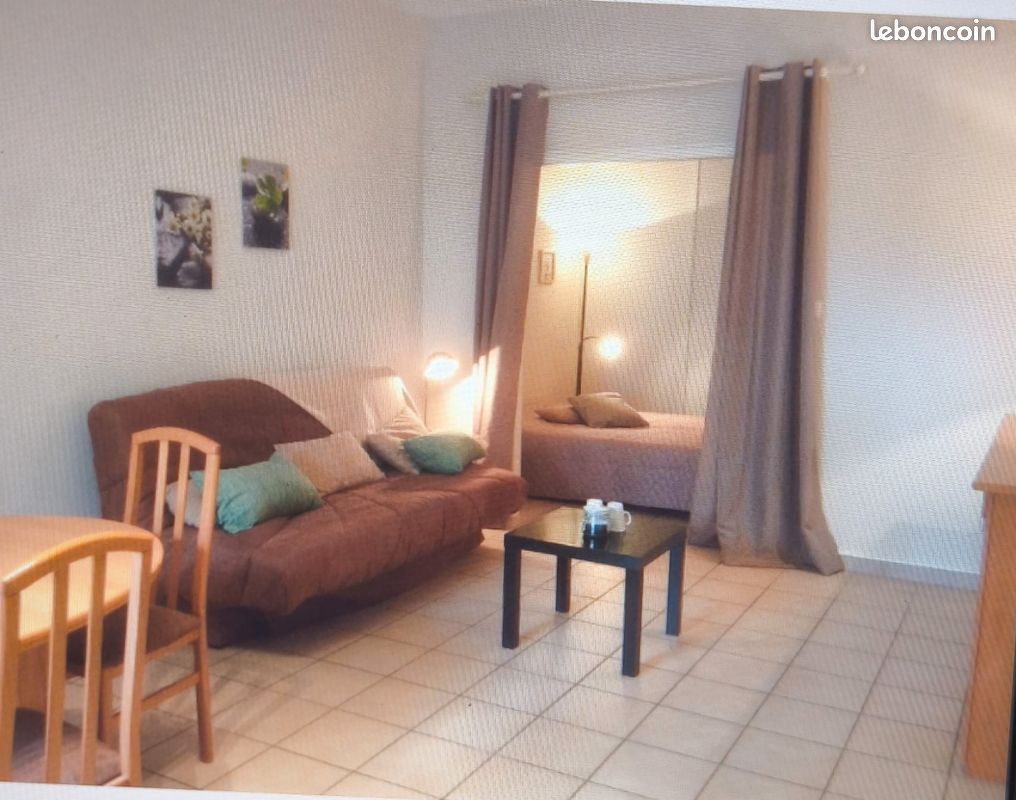 Appartement 2 pièces 42 m² · à Charnay-lès-Mâcon · 42 m² · 590 €
