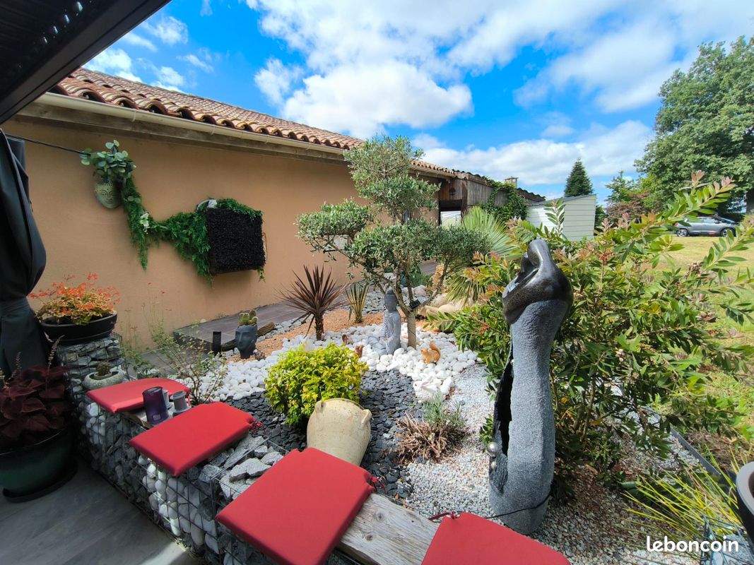 Maison 4 pièces 160 m² · à Saint-Aubin-de-Blaye · 160 m² · 260 000 €