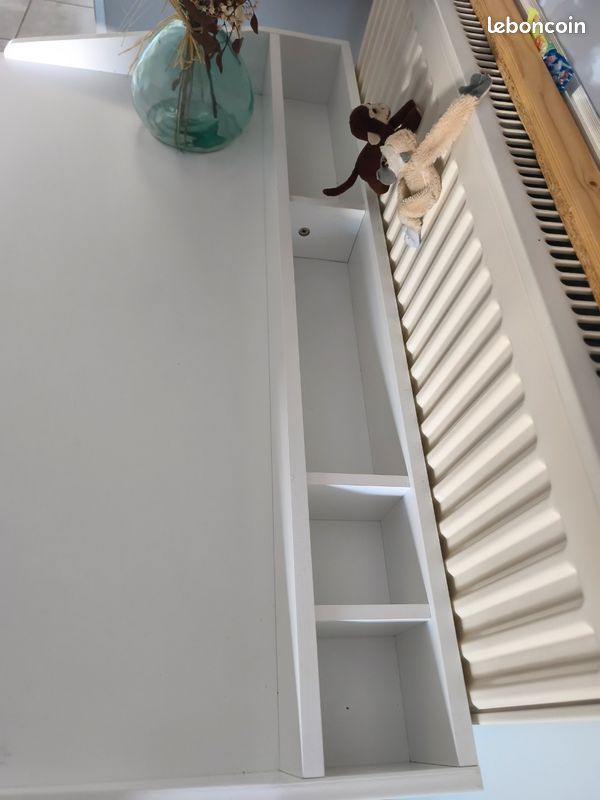 Bureau (image 6)