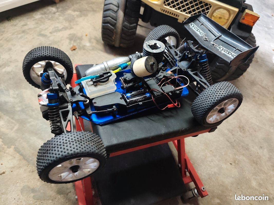Voiture rc thermique kyosho (image 2)