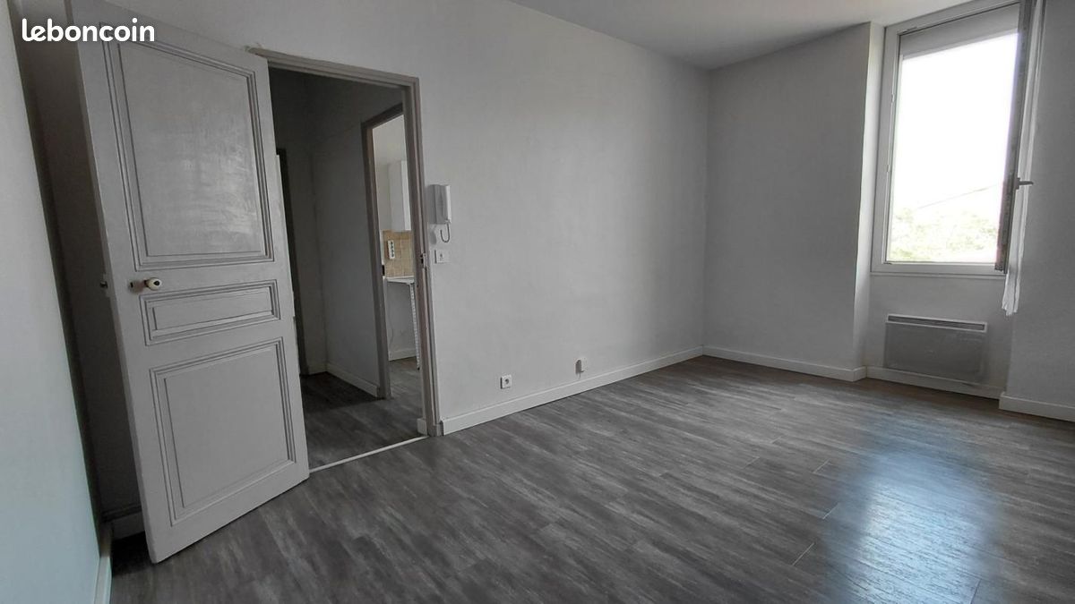 Appartement 3 pièces 54 m² · à Salon-de-Provence · 54 m² · 755 €/mois