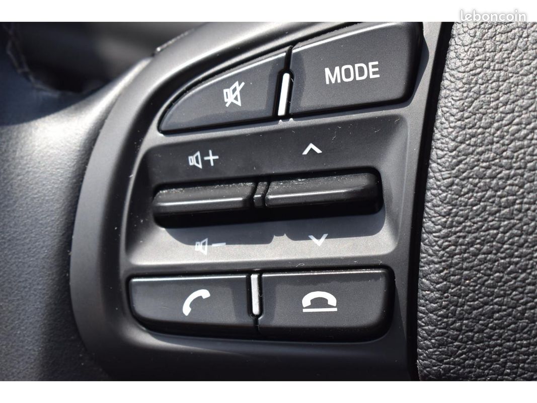 HYUNDAI I10 1.0 BVM Intuitive (image 21)