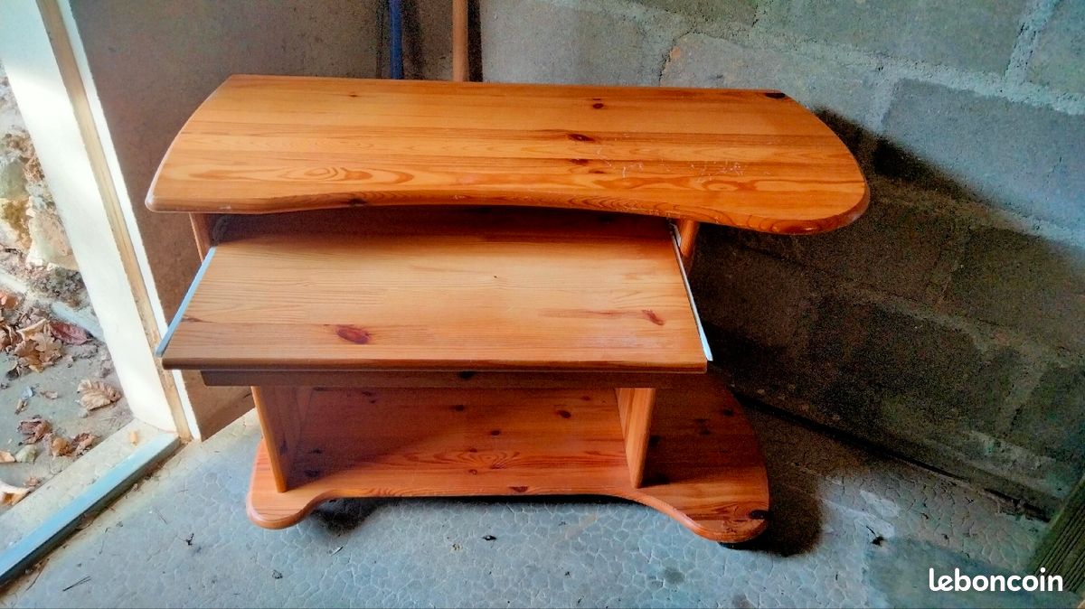 Bureau en pin (image 2)