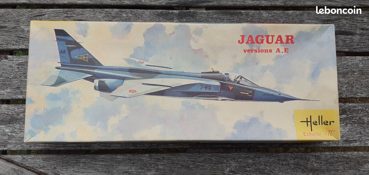 Maquette Avion Jaguar En Bois – Ancien Modèle Sur Support Alu/Bois – Déco Aviation Collection