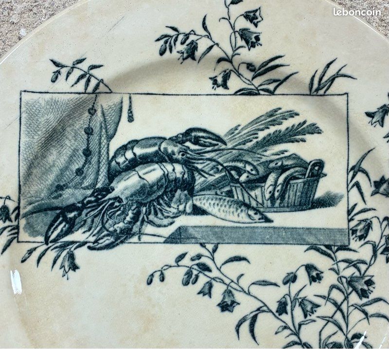 đ 3 grandes assiettes terre de fer Ernest Cognacq : la collection complĂšte, plus que centenaires des 3 motifs diffĂ©rents : poisson, gibier et fruits pour une superbe dĂ©coration (image 7)