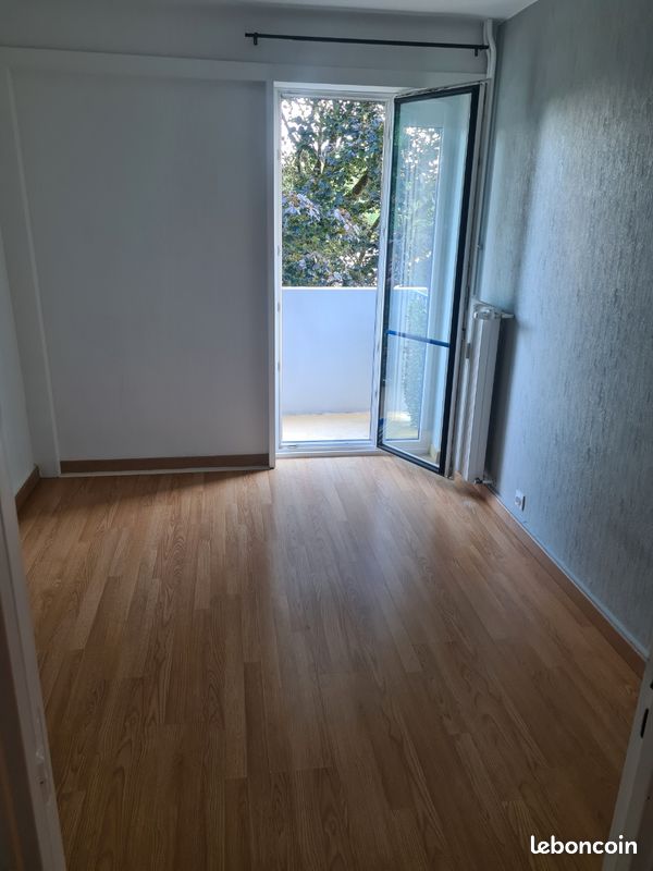 Appartement 4 pièces 80 m² · à Amiens · 80 m² · 1 050 €/mois