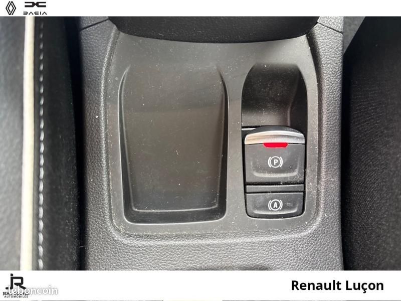 Renault Clio 1.3 TCe 140ch Techno (image 22)