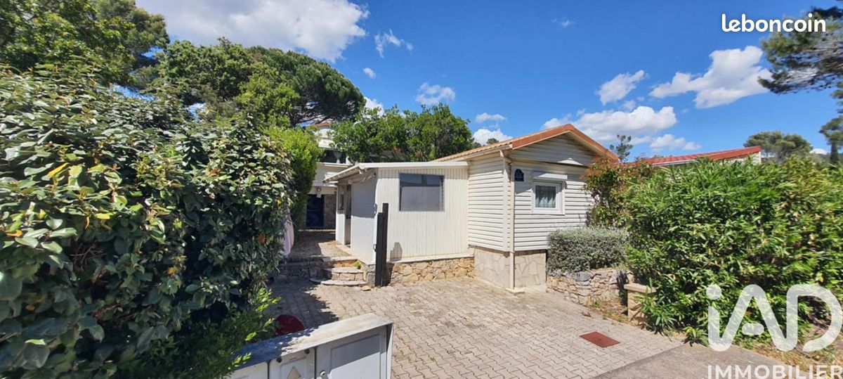 Terrain 400 m² · à Fréjus · 400 m² · 168 000 €