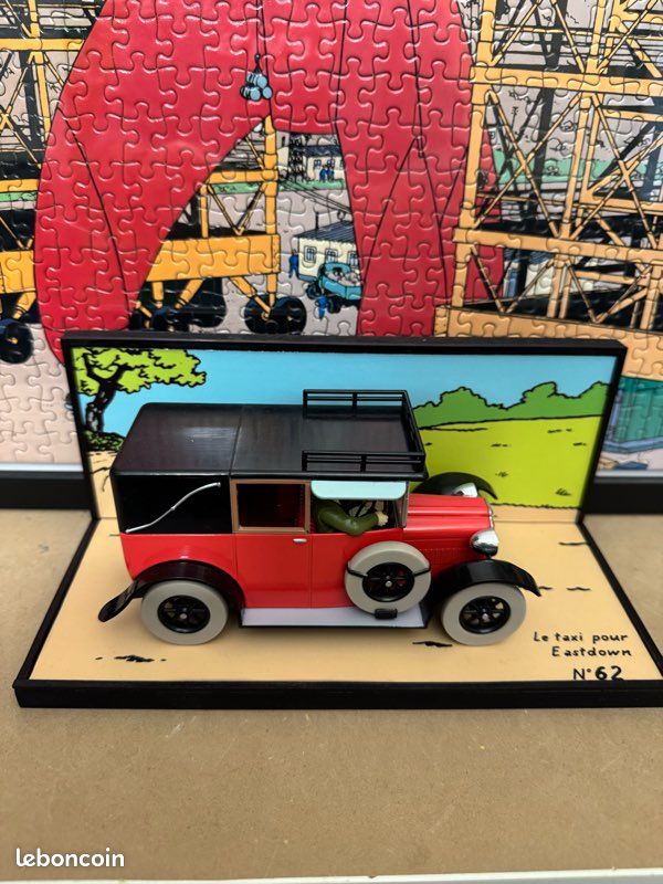 VOITURE TINTIN 1/24 HACHETTE La Jeep rouge Au pays de l'or noir Hergé