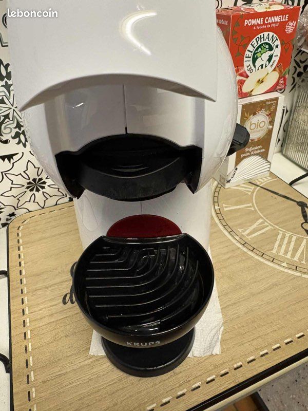 Cafetière dolce gusto (image 1)