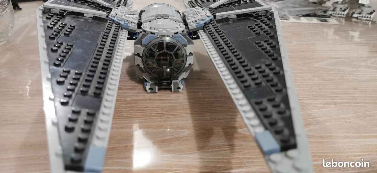 Vends vaisseau starwars (image 2)