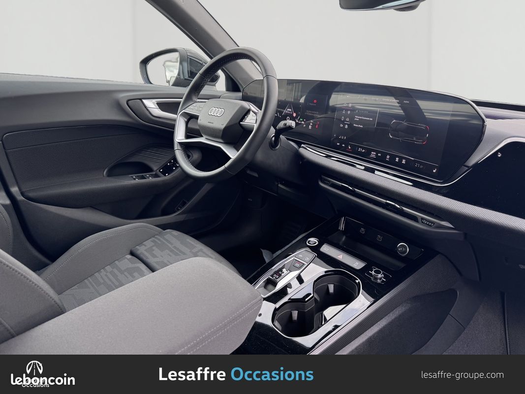 AUDI A5 Avant TDI Hybride 204 ch S tronic 7 Business Executive (image 9)
