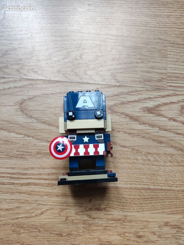 Lego Avengers (image 1)