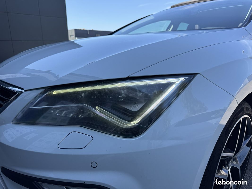 SEAT Leon 1.5 TSI 150 DSG7 FR BeatsAudio (image 29)