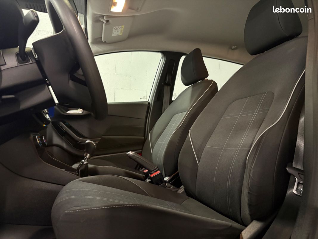FORD Fiesta Business 1.5 TDCI 85cv BVM - SUIVI D'ENTRETIEN COMPLET/RÉGULATEUR/FEUX AUTO/ROUE DE SECOURS (image 10)