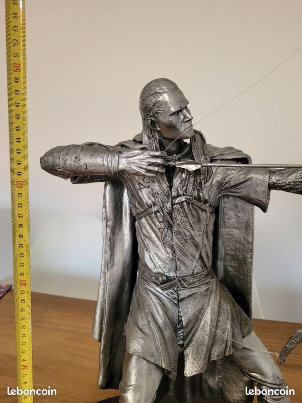 NECA - Legolas - Statue en Etaim - 40 cm - édition limitée (image 2)
