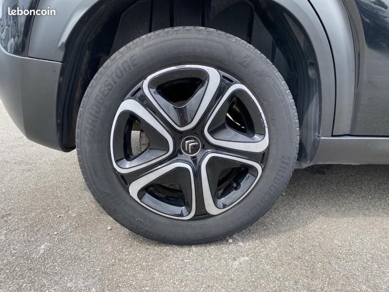 Citroen C3 Aircross PureTech 110ch S&S Feel Pack (image 24)