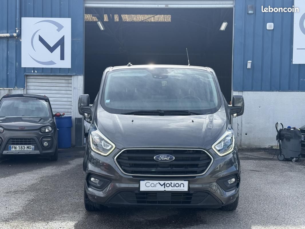 Ford Transit Custom 2.0 TDCI 130CH L1 H1 / CABINE APPROFONDI TVA NON RÉCUPÉRABLE (image 2)