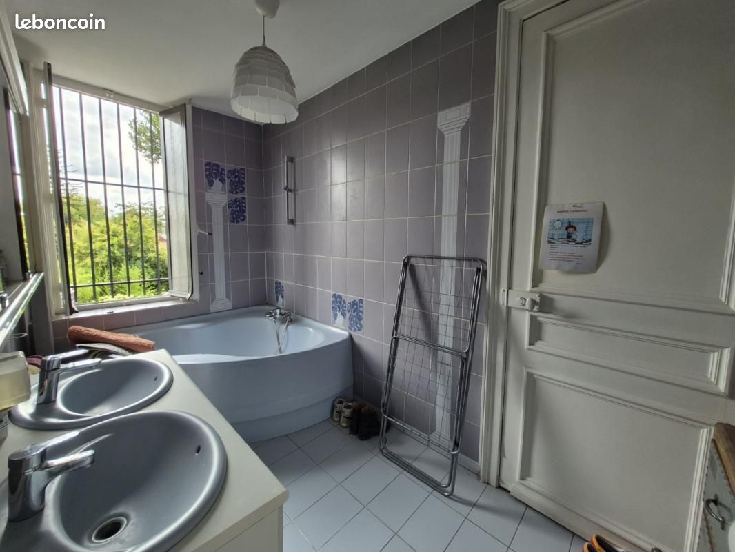 Appartement a louer villeneuve-d'ascq - 1 pièce(s) - 12 m2 - Surfyn