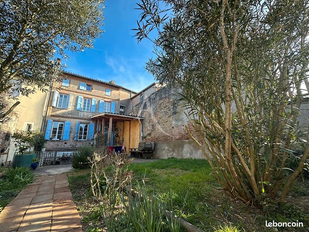 Maison 6 pièces 298 m²