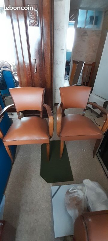Lot de 2 chaises simili cuir (image 1)