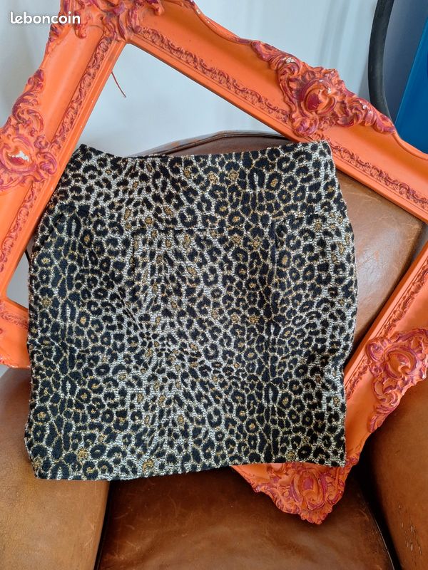 Jupe Naf Naf taille XS (image 1)