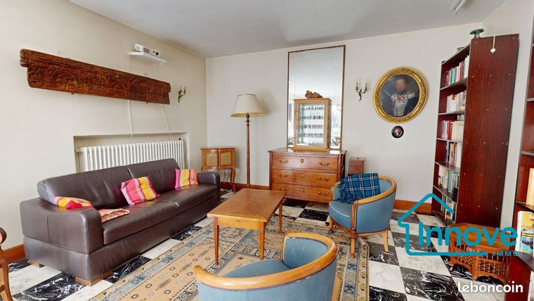 Maison 8 pièces 197 m² — 24