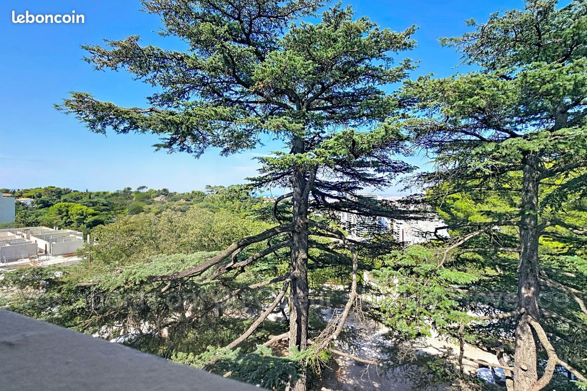 Appartement 3 pièces 69 m² · à Marseille · 69 m² · 215 000 €