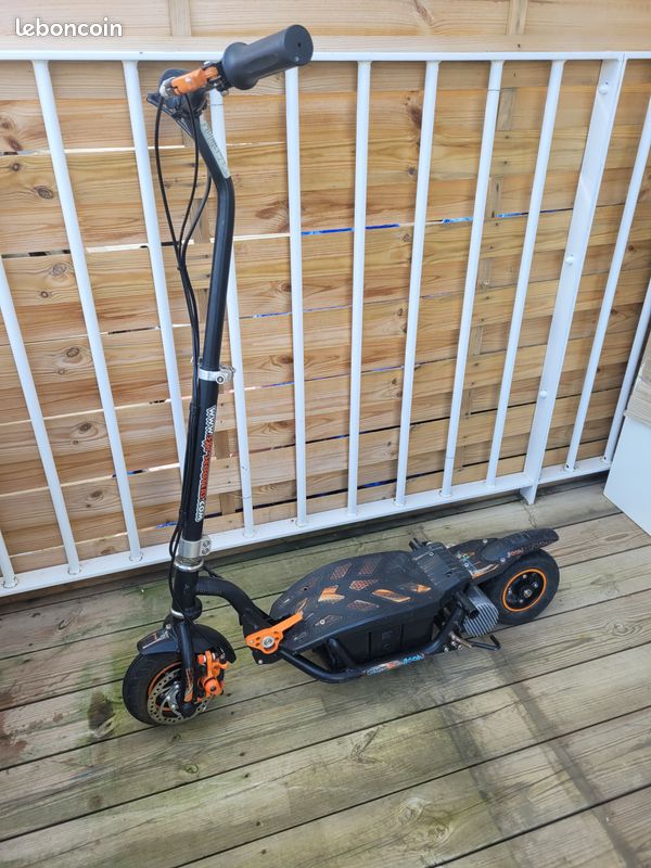 Trottinette scooters pour pièce (image 1)