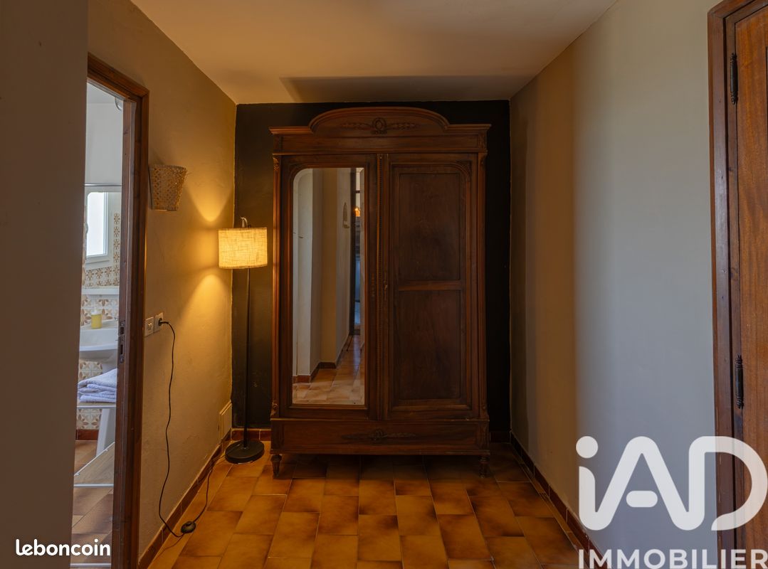 Studio 1 pièce 32 m² (image 6)