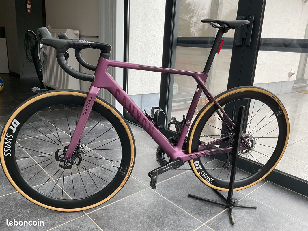 Vélo CANYON ULTIMATE CF SLX Vélos