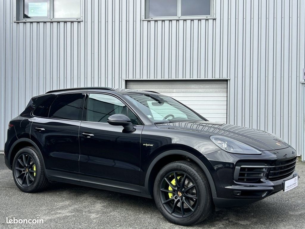PORSCHE CAYENNE 3.0 V6 E-HYBRID 462ch TIPTRONIC (image 3)
