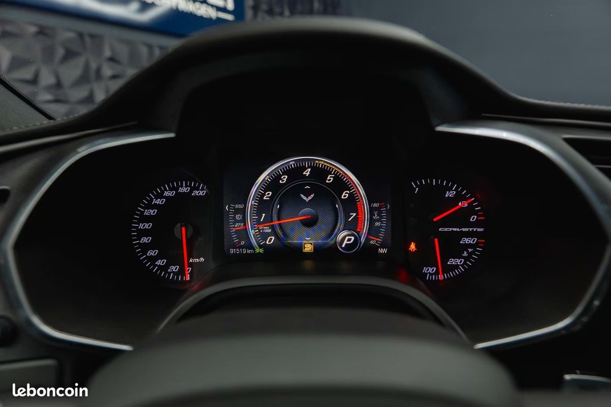 CHEVROLET CORVETTE C7 Stingray Targa 6.2 V8 466 ch BVA8 – Pack Z06 – Bose – HUD (image 27)