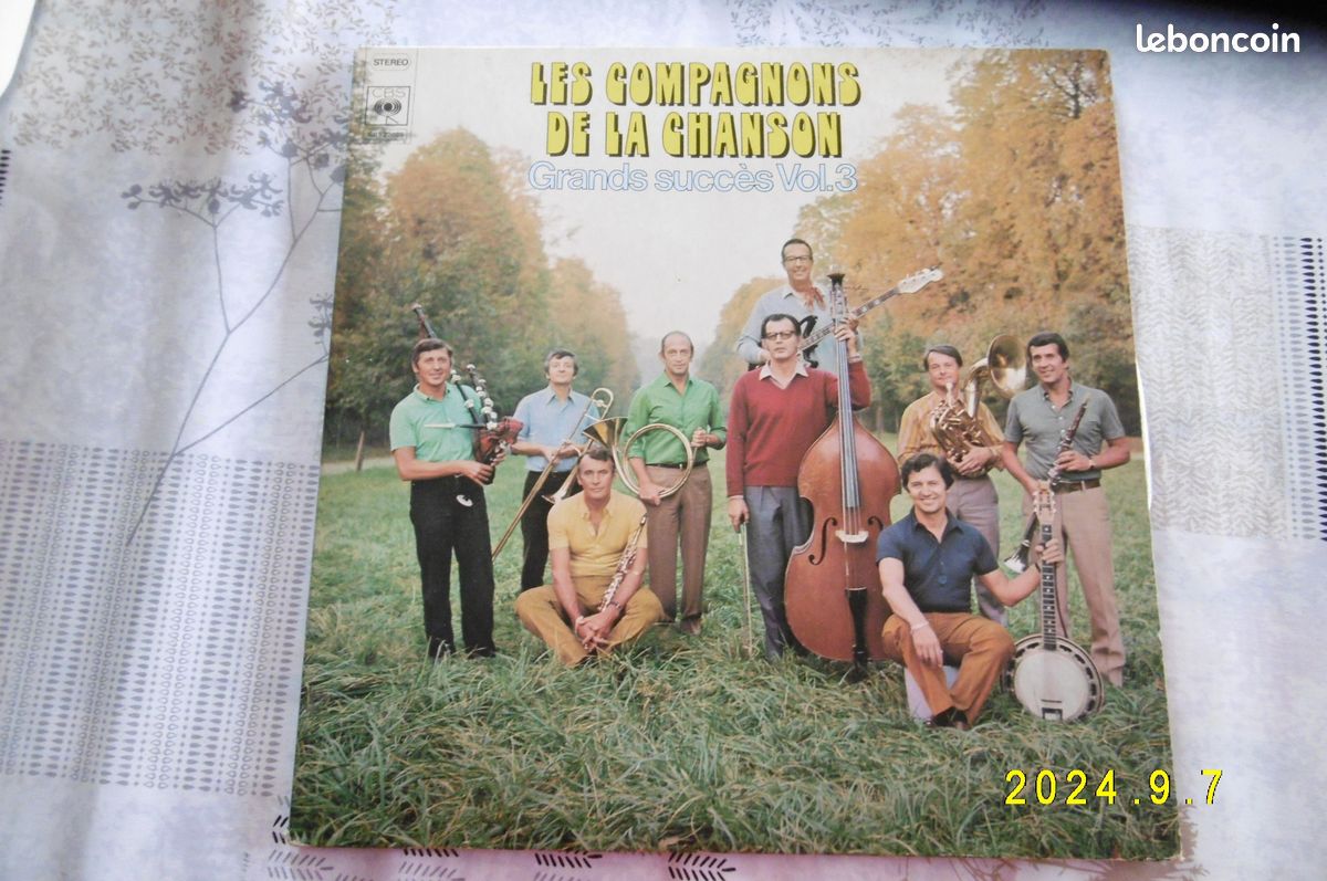 2X2 disques "les compagnons de la chanson" (image 1)